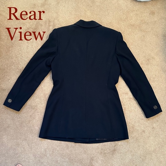 John Meyer Women’s Pants Suit - Picture 16 of 16